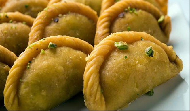 Six Ways To Make Gujiya